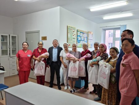 25 октября в День Республики Казахстан в нашей области за сутки родились 55 младенцев , из них 6 младенцев родились в нашем районе